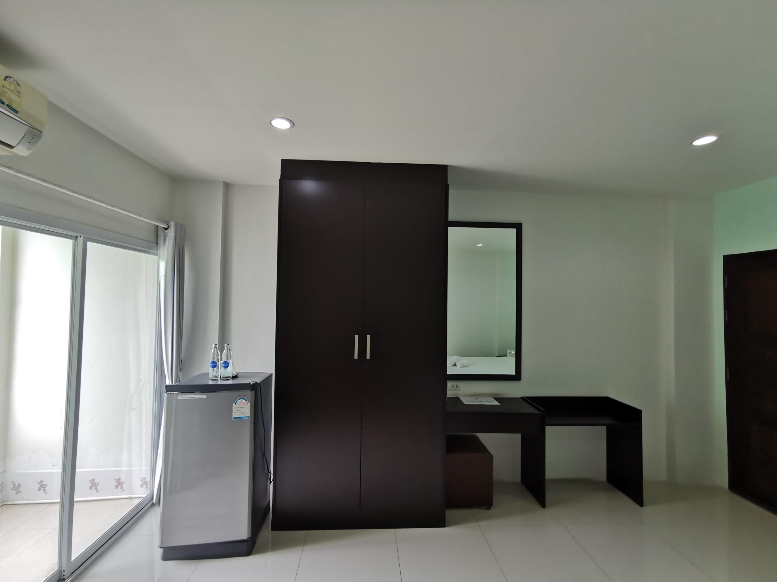 Hua Hin Irooms Экстерьер фото
